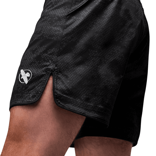 Hexagon Mid Shorts BLACK SideSlit