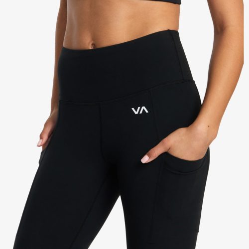 avjnp00286 rvca 2Cw blk dtl1