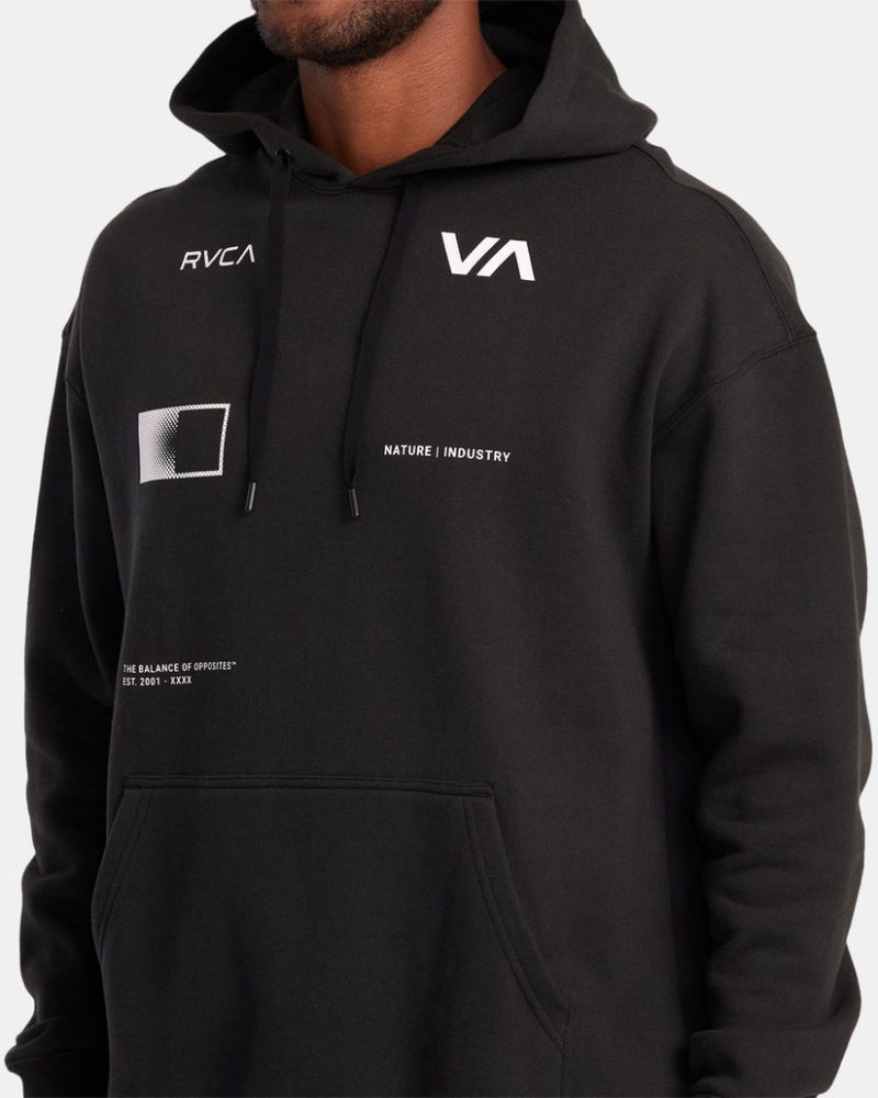 avyft00352 rvca 2Cw blk dtl1