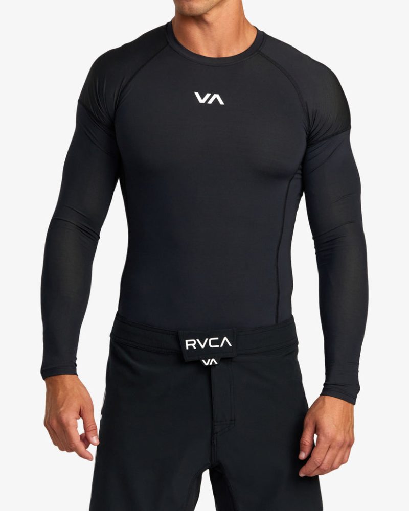 avywr00135 rvca 2Cw blk frt1